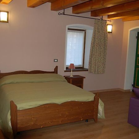 Bed and Breakfast Il Nocciolo Bard Exterior foto